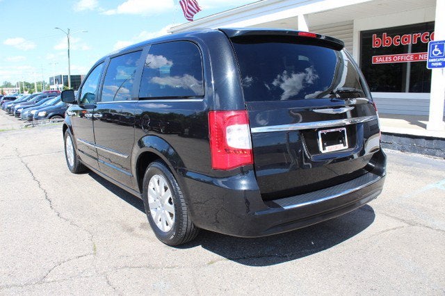 2016 Chrysler Town & Country Touring