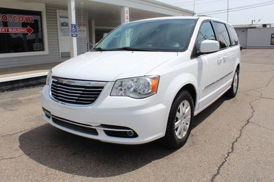 2014 Chrysler Town & Country Touring