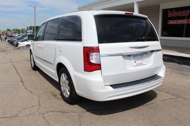 2014 Chrysler Town & Country Touring