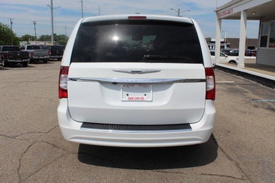 2014 Chrysler Town & Country Touring