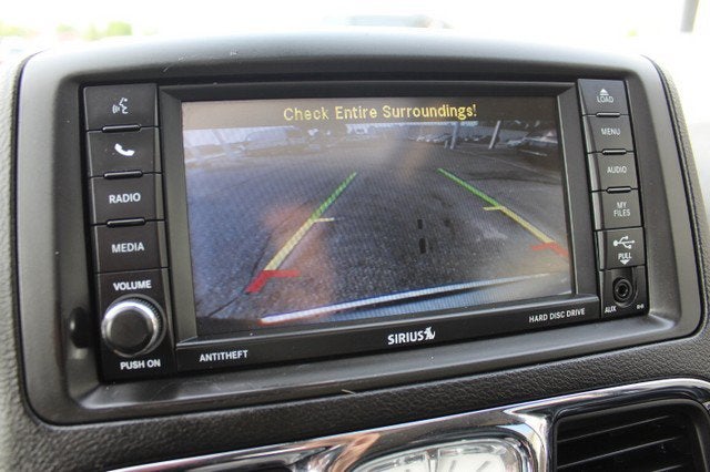 2016 Chrysler Town & Country Touring-L Anniversary Edition