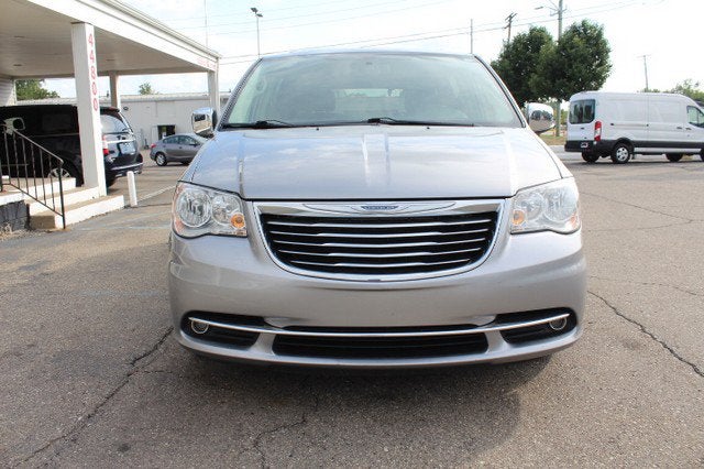 2016 Chrysler Town & Country Touring-L Anniversary Edition