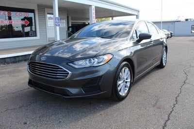 2020 Ford Fusion SE