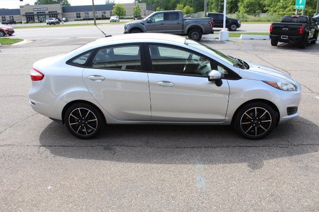 2015 Ford Fiesta SE