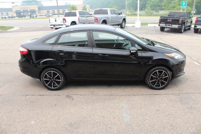 2016 Ford Fiesta SE