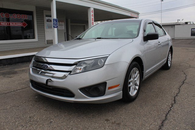 2010 Ford Fusion S