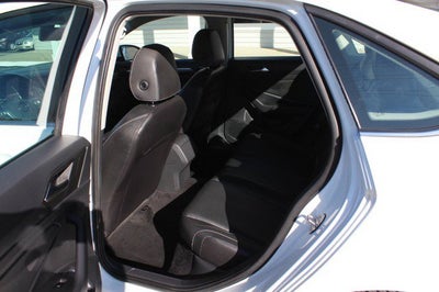 2019 Volkswagen Jetta Base