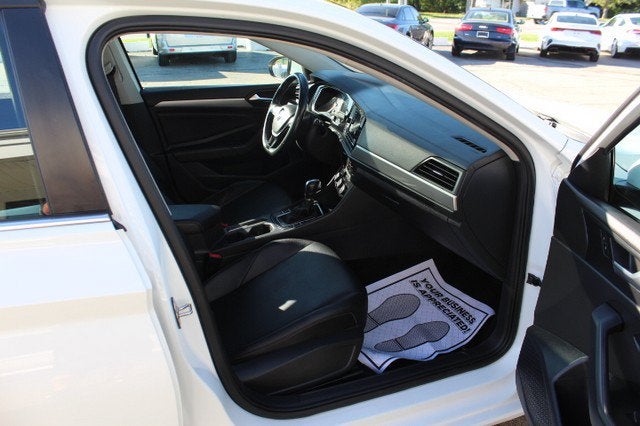 2019 Volkswagen Jetta Base