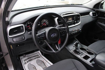 2017 Kia Sorento LX