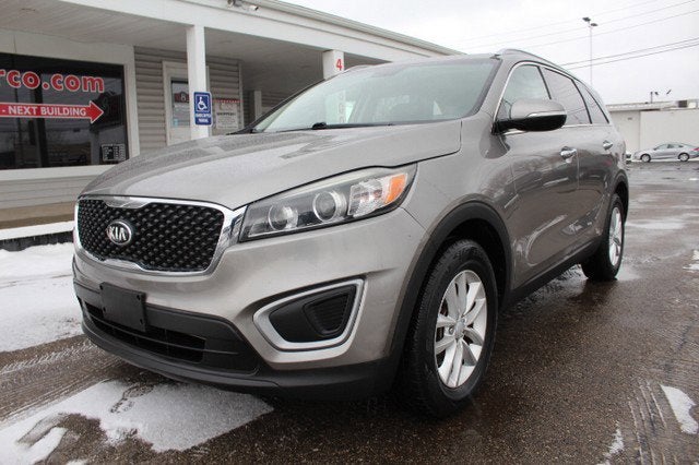 2017 Kia Sorento LX