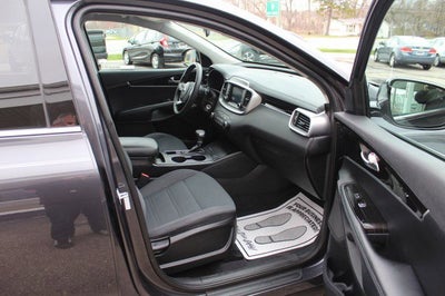 2019 Kia Sorento LX