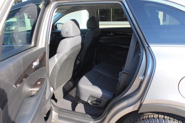 2018 Kia Sorento L