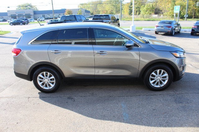 2018 Kia Sorento L