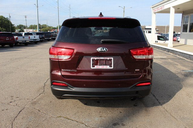 2016 Kia Sorento LX