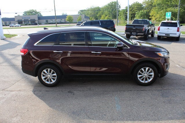 2016 Kia Sorento LX