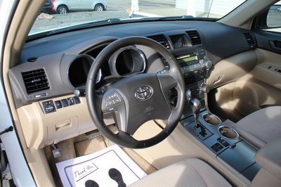 2010 Toyota Highlander Base