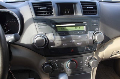 2010 Toyota Highlander Base