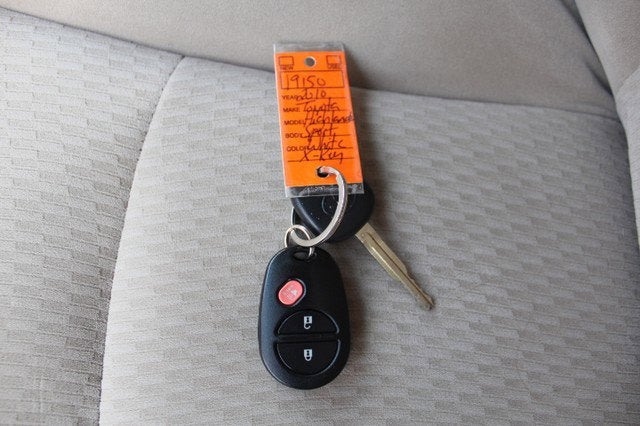 2010 Toyota Highlander Base