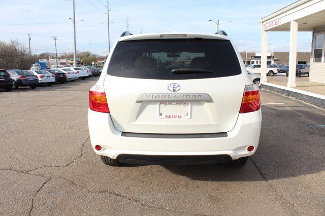 2010 Toyota Highlander Base