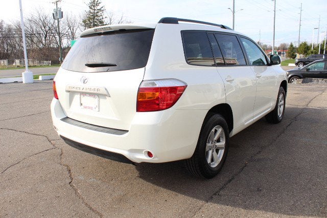 2010 Toyota Highlander Base