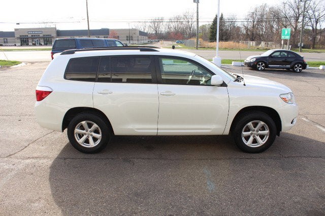 2010 Toyota Highlander Base