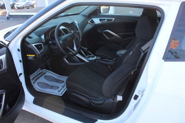 2016 Hyundai Veloster HATCHBACK