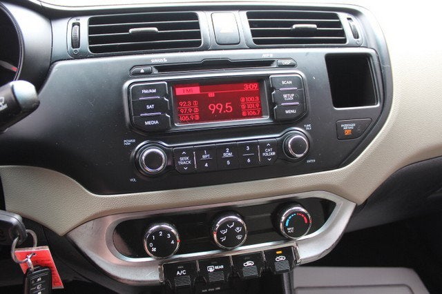 2013 Kia Rio LX