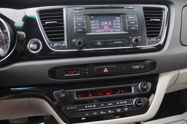 2016 Kia Sedona EX