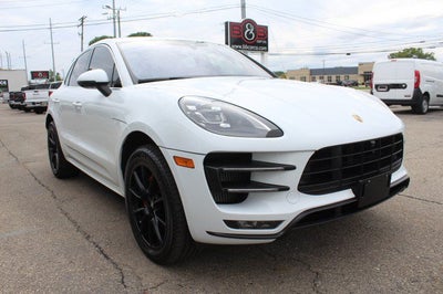 2018 Porsche Macan Turbo