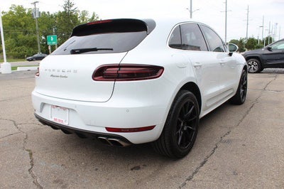 2018 Porsche Macan Turbo